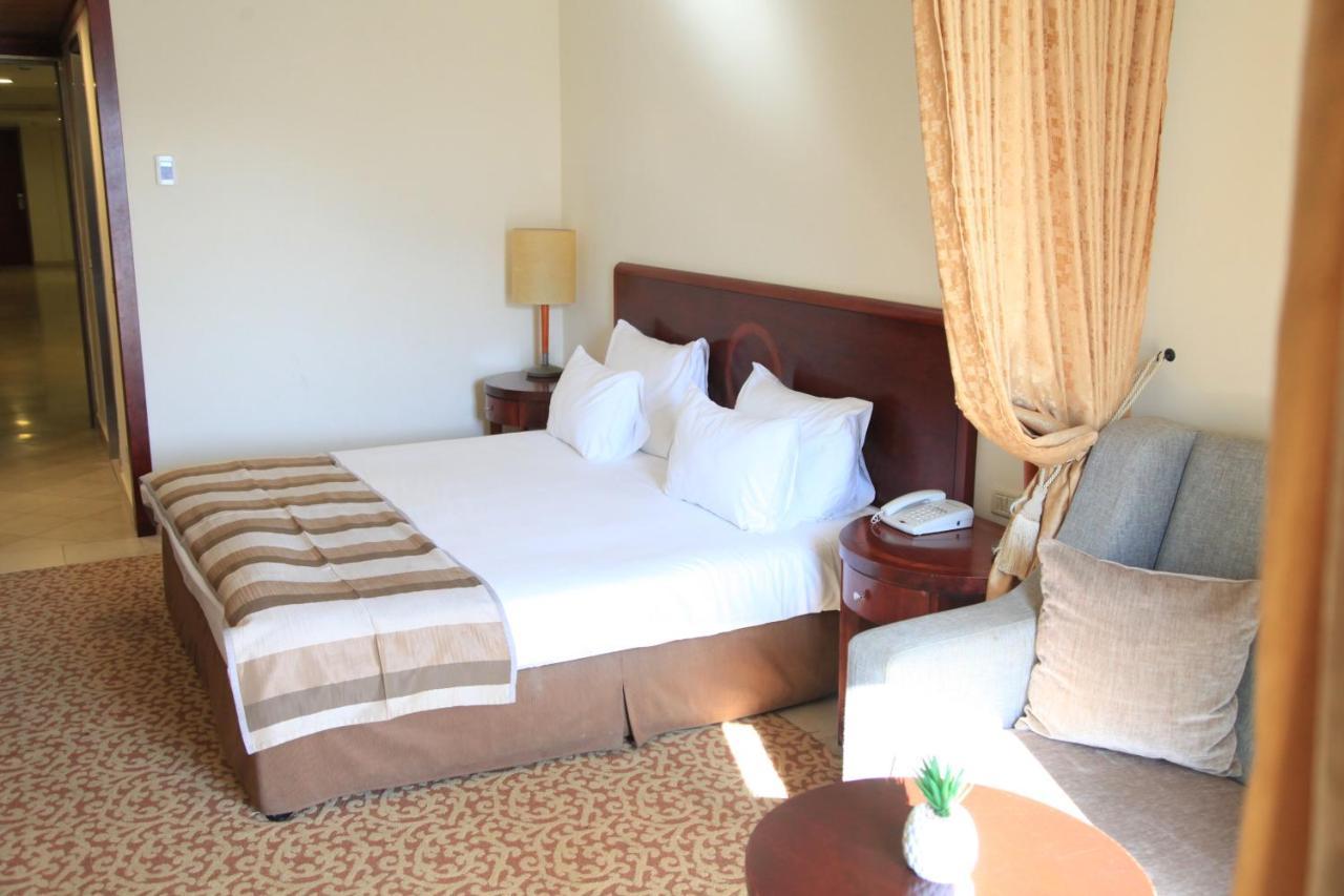Royal Dead Sea - Hotel & Spa En Bokek Zewnętrze zdjęcie